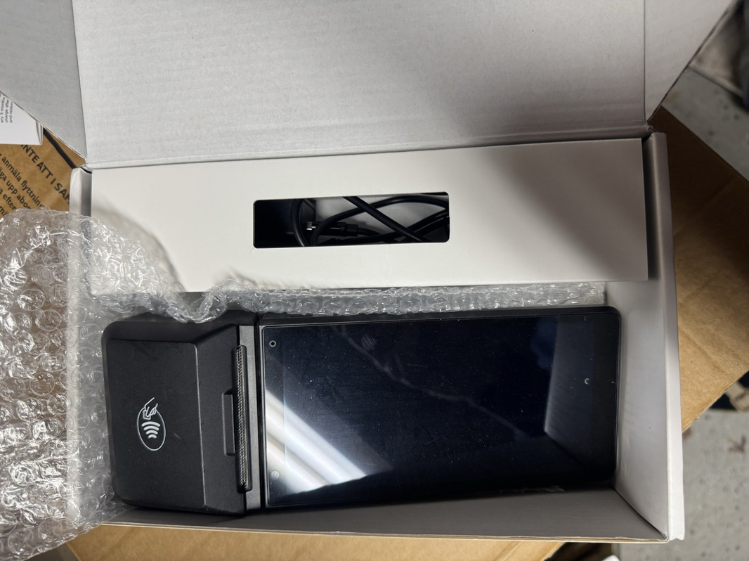 Komplett Kassasystem i Originalkartonger: 3 st PAX E800, Kassalådor, Bongskrivare & Handkassa