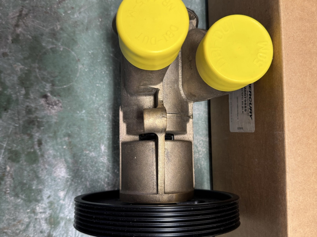Sjövattenpump Volvo Penta D6, original