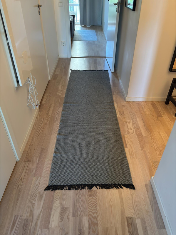 Contents from a fully furnished three-room apartment - see all images for complete contents