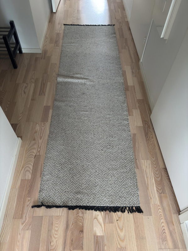 Contents of a fully furnished three-room apartment - see all images for full contents