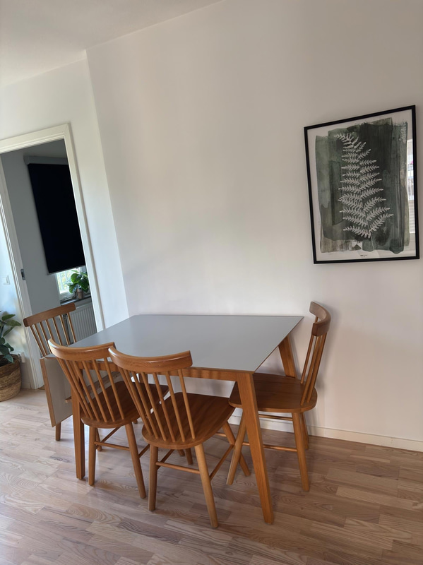 Contents of a fully furnished four-room apartment - see all images for the complete contents
