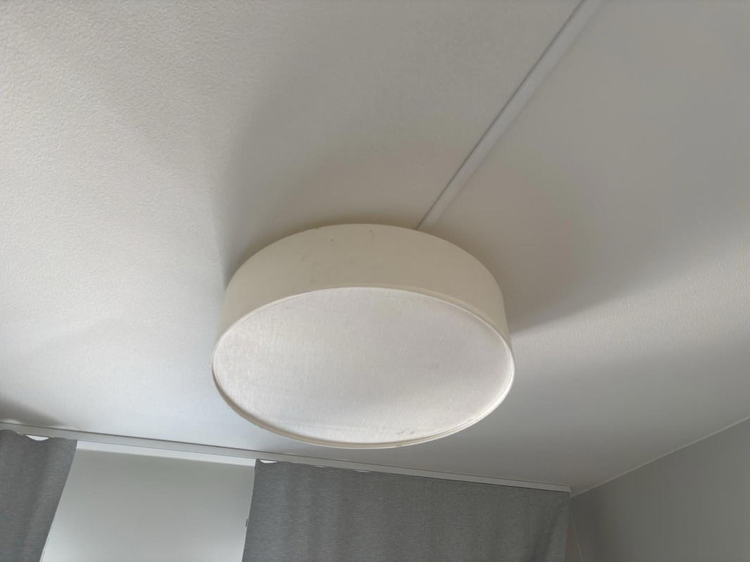 Contents of a fully furnished four-room apartment - see all images for complete contents