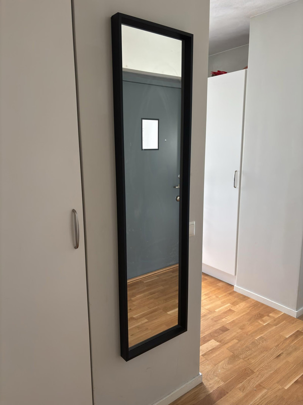 Contents of a fully furnished four-room apartment - see all images for complete contents