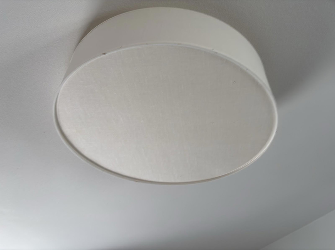 Contents of a fully furnished four-room apartment - see all images for full contents