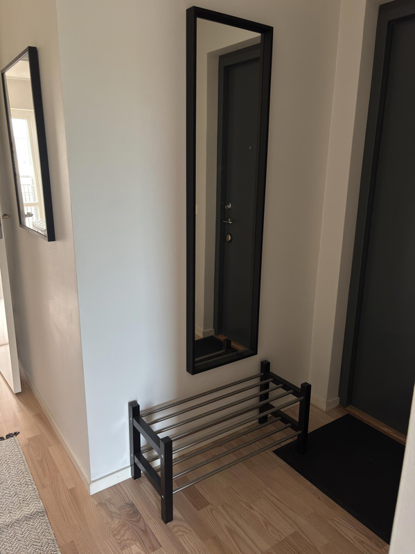 Contents of a fully furnished three-room apartment - see all photos for the full contents