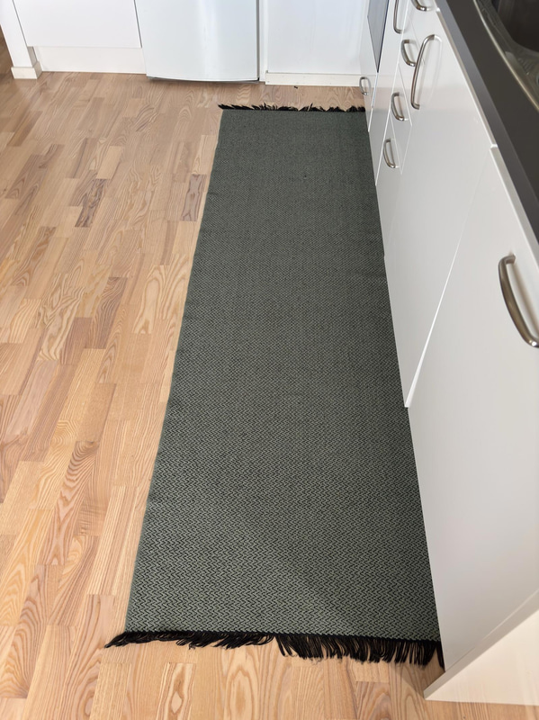 Contents of a fully furnished three-room apartment - see all photos for the full contents