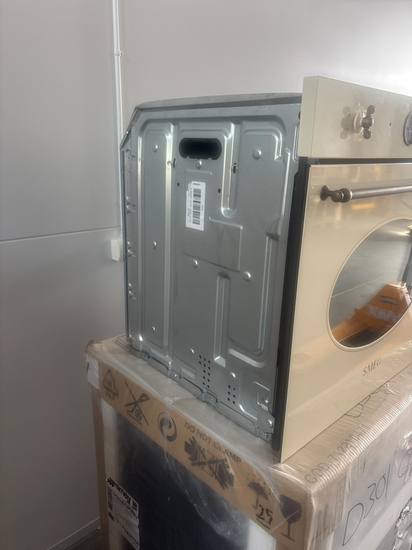 Smeg convection oven 60 cm Cream SFP805PO