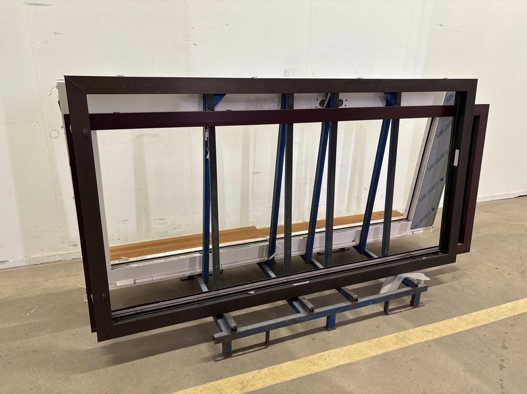 Lot of doors and windows