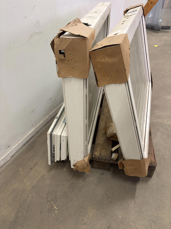 3 Traryd windows, different sizes