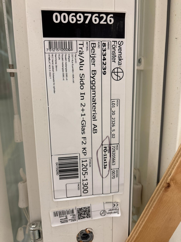 (NEW) 4 pcs. Windows, Svenska Fönster