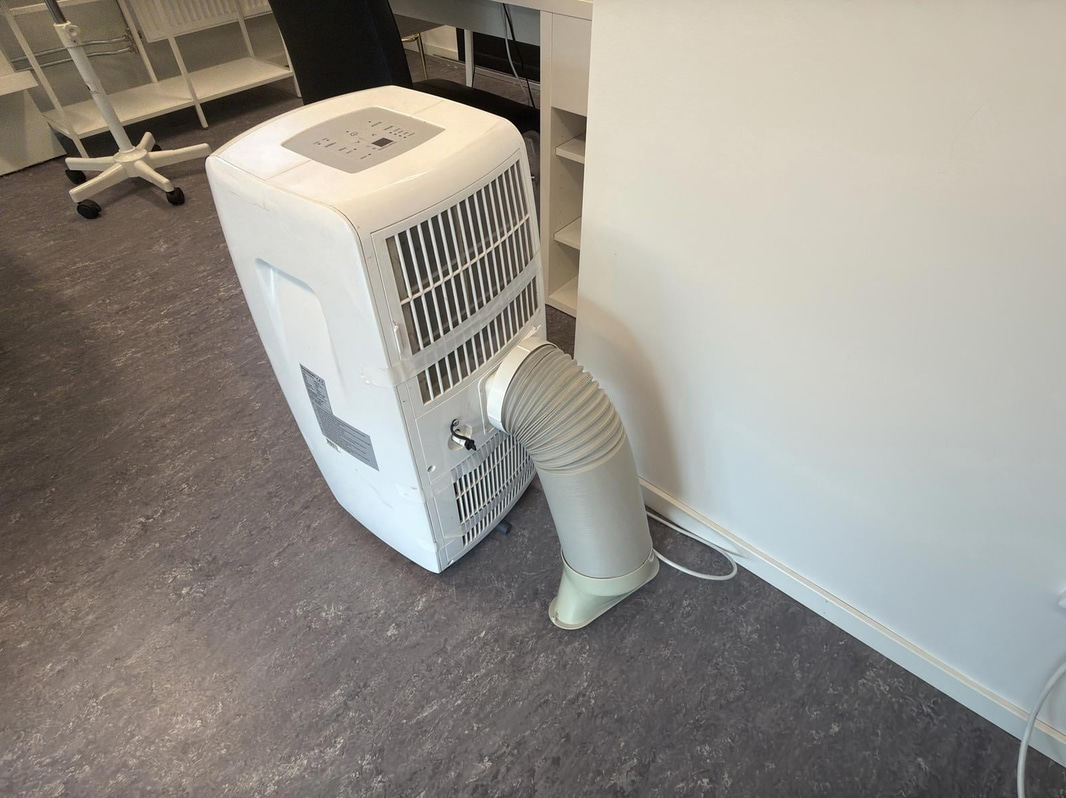 Nagelstation, AC, vägg-tv m.m.