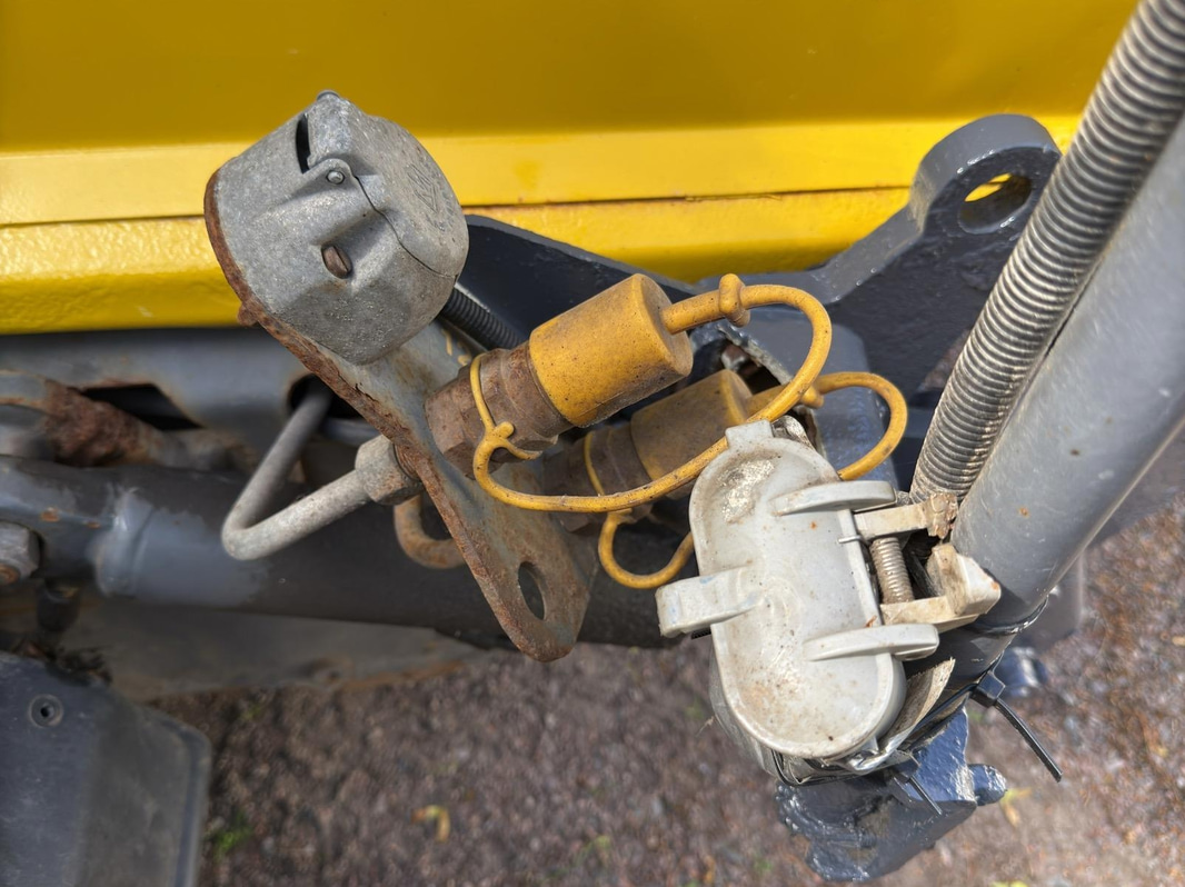 Wille 455 Tool Carrier | 5 attachments | 5259h | 2001