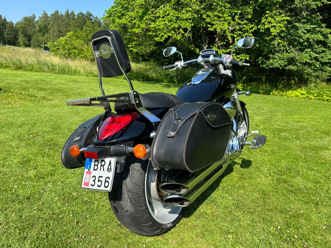 Suzuki M1800R -2006