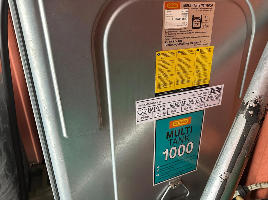 Tankstation i container bensin 1000 lit Diesel 1000 liter godkända tankar och avluftning