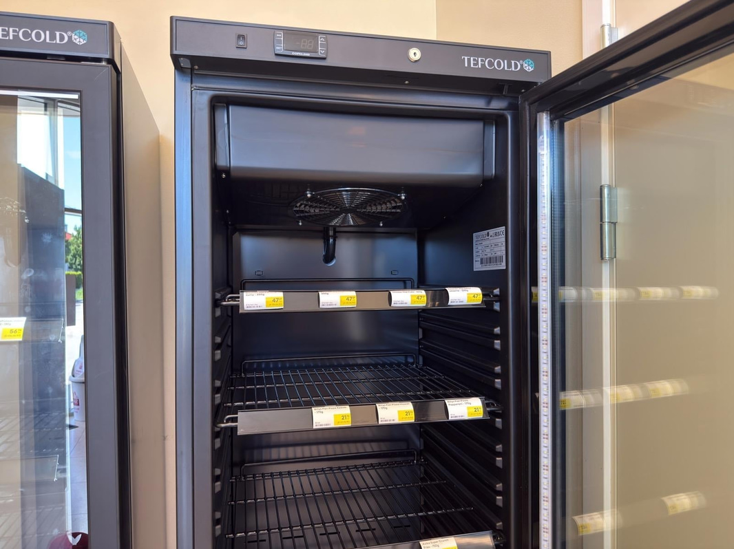 Frysskåp Tefcold UF400VBG - defekt