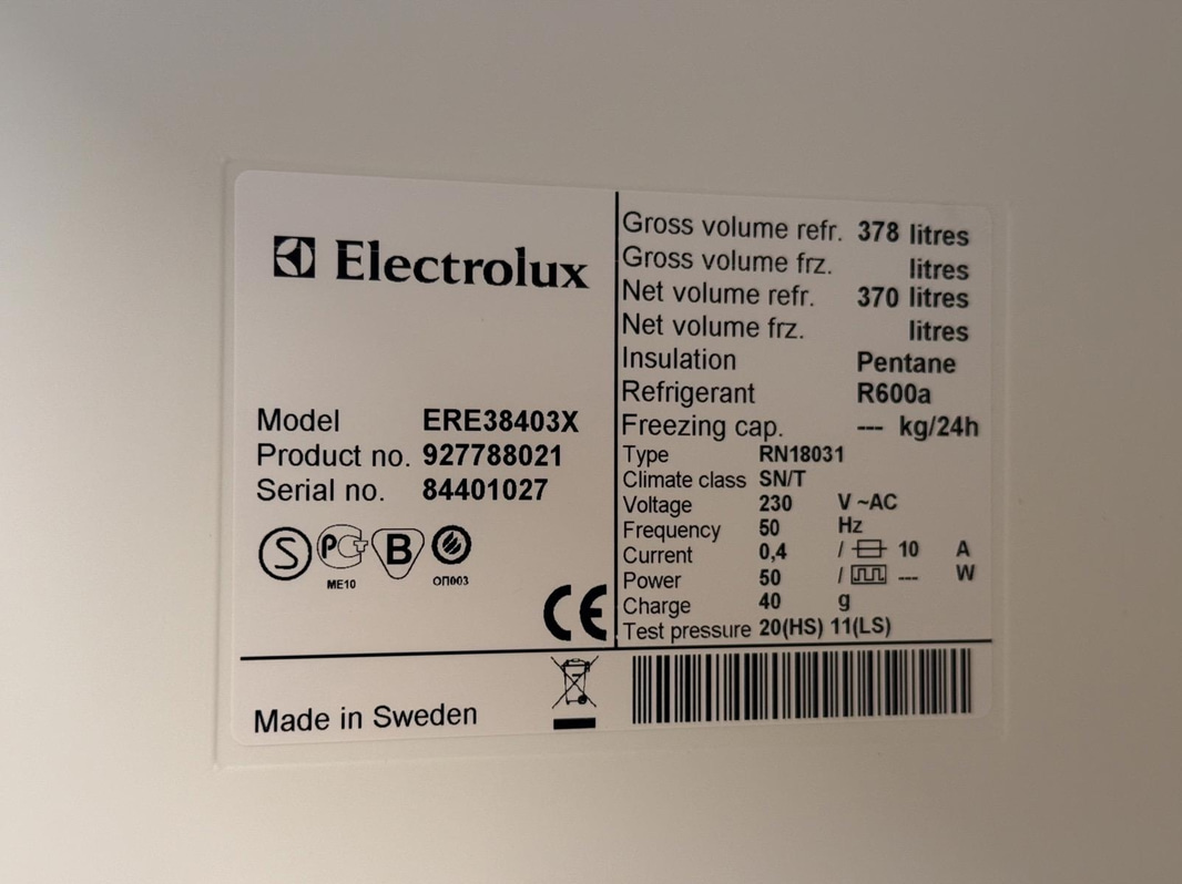 Kylskåp Electrolux ERE38403X