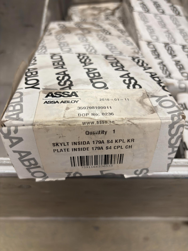 Lot of 30 ASSA ABLOY emergency exit hardware + metal trolley