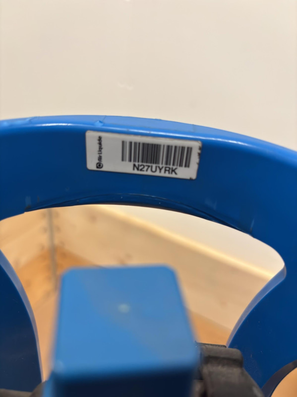 Gas cylinder
