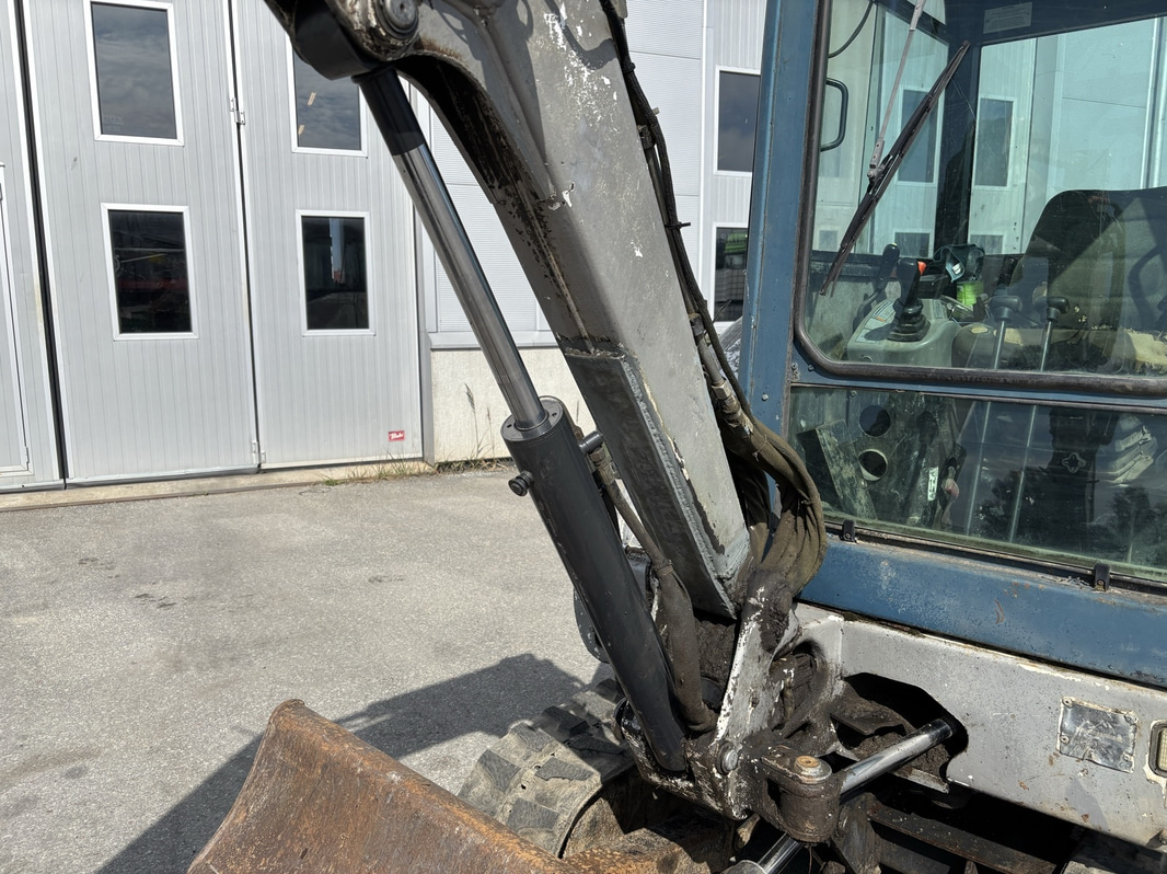 Bandgrävare Bobcat 328D -2001