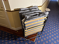 3 st. Sängar Jysk, ihopfällbara på hjul