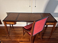 Skrivbord inkl. stol