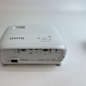 Projektor Benq TK800