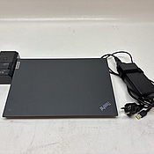 Bärbar dator Lenovo ThinkPad T14s inkl. dockstation och laddare
