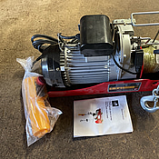 Vinsch, elektrisk lyftanordning, röd