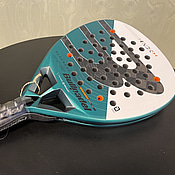 Padelracket Bullpadel Hack 04 Paquito, 2025, ord. pris 2495 kr