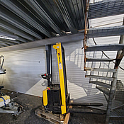 Ledstaplare Veshai WS-100/30, lyfthöjd 3 m, batterier dåliga.