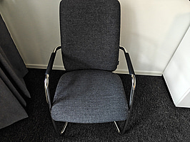 22 st. Konferensstolar, Narbutas