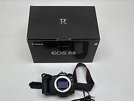Kamerahus Canon EOS R8 inkl. stativ