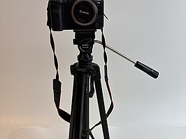 Kamerahus Canon EOS R5 inkl. stativ