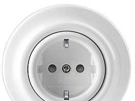 5 st. VÄGGUTTAG 1-V UTTA JORD DECENTO VIT PORS, 5520K-C03459