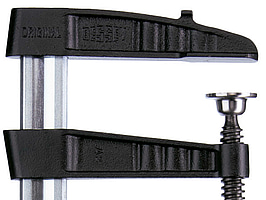 2 ST. SKRUVTVING BESSEY, CAST IRON SCREW CLAM