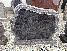 Gravsten | 85x10x78 cm