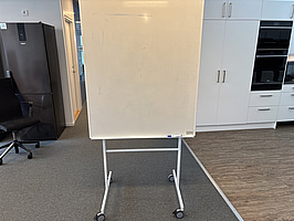 Whiteboard på hjul