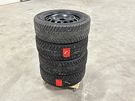 4 st vinterhjul 205/55R16 | Volkswagen Caddy