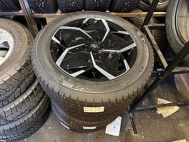 4 st vinterhjul Kumho 235/55 R19 105T | Hyundai Ionic 5