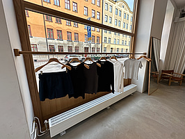 Klädstång inkl. 12 st. galgar