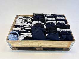 Parti med kläder BoomButik, olika storlekar