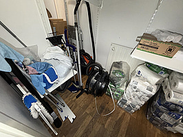 Diverse städutrustning och förbrukningsmaterial