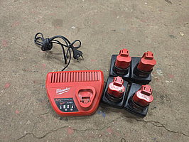 Batteriladdare och 12V batterier | Milwaukee