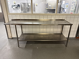 Rostfri diskbänk med inmatning | 201x60x91 cm