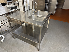 Rostfri bänk med ho, blandare & låda | 105x90x91 cm