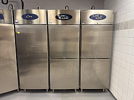 3 st centralkylda kylskåp Electrolux inkl. kompressor