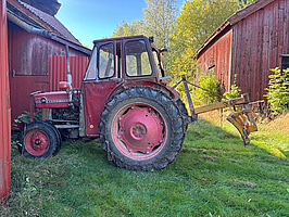 Traktor MASSEY FERGUSON 135 ALLM -1967 | DIESEL