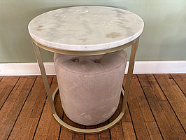 Marmorbord inkl. sittpuff