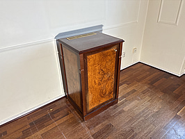 Skåp fanpassad för minikyl