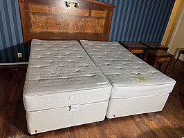 Dubbelsäng inkl. bäddmaddrass